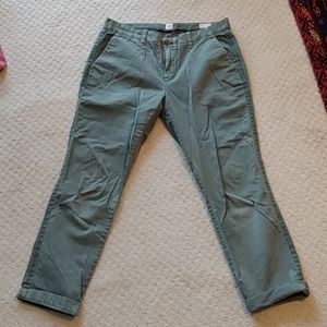 Gap Girlfriend Chinos olive green size 6